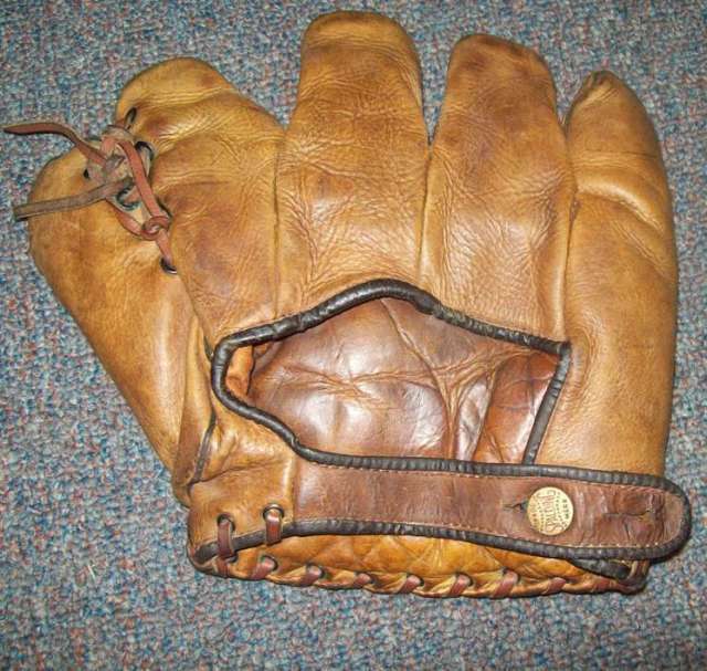 Spalding 15L Club Special Back